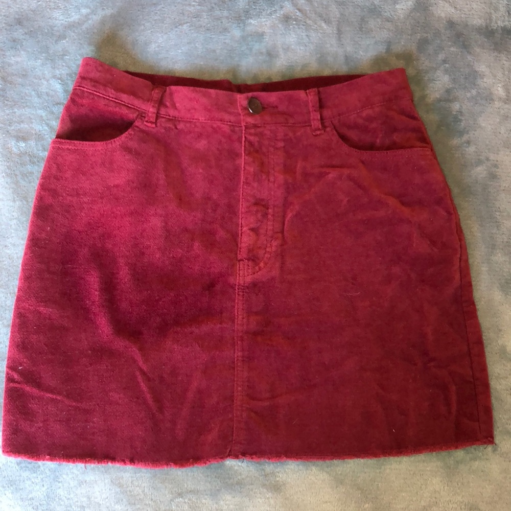 F21 Skirt NWOT (M)